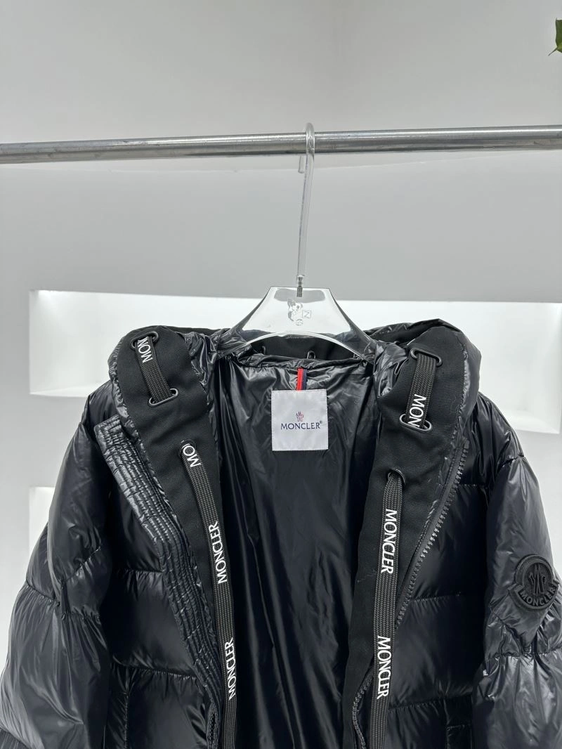 Moncler Down Jackets OdorResistant 145240