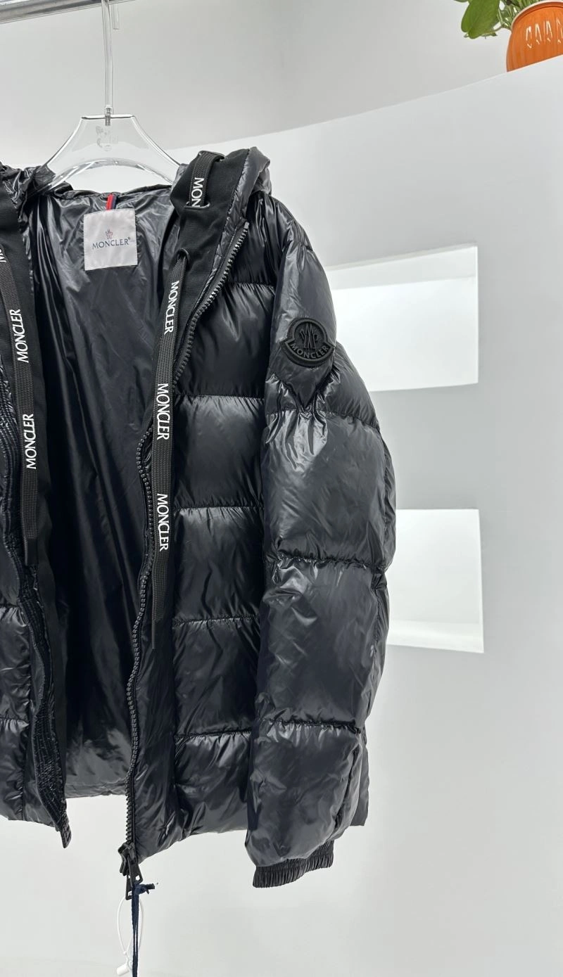 Moncler Down Jackets OdorResistant 145240