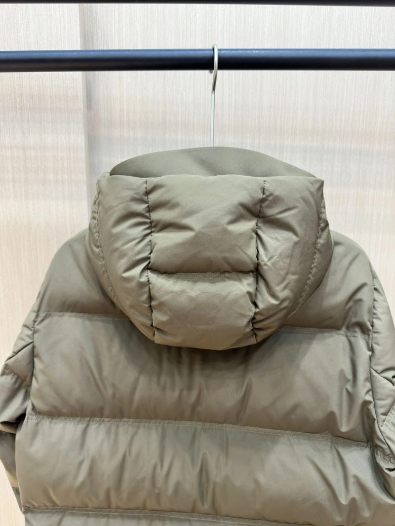 Durable Moncler Down Jackets 145239