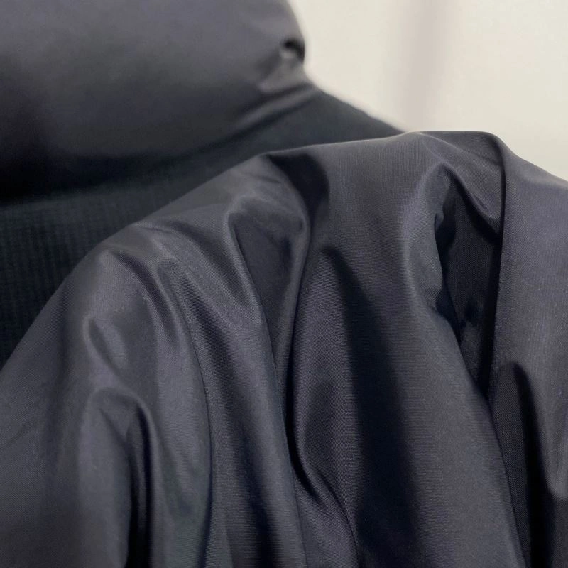 Moncler Down Jackets SmoothTexture 145233