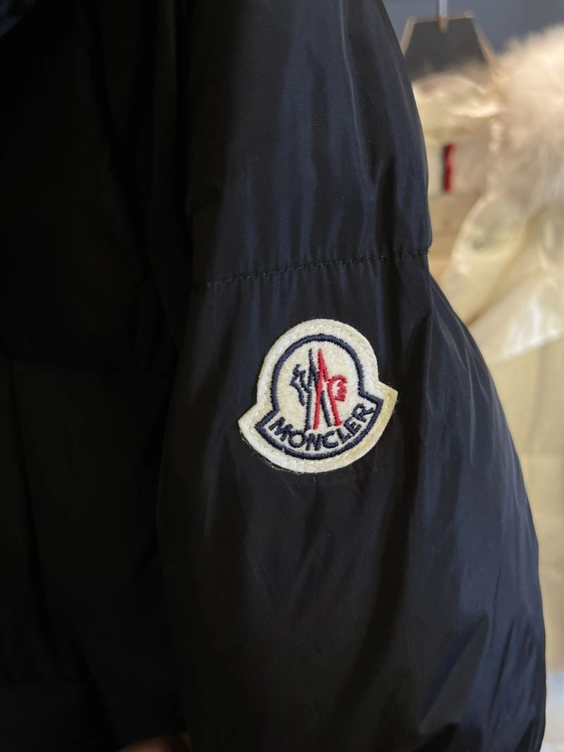 Moncler Down Jackets ComfortFit 145254