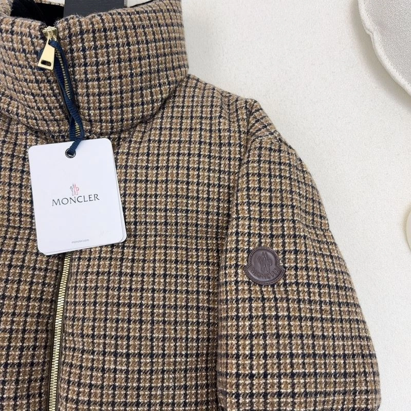 Moncler Down Jackets AllSeason 145252