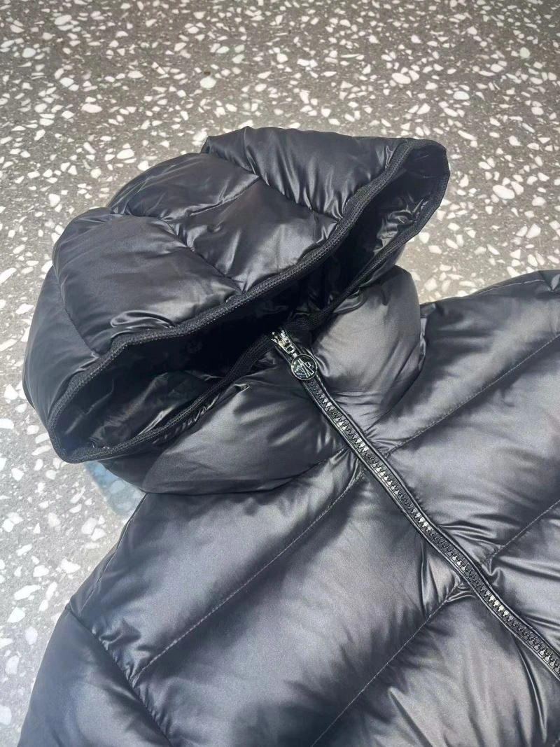Moncler Down Jackets QuickDry 145235