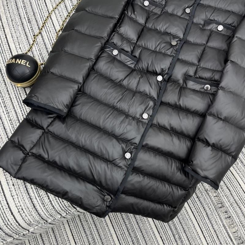 Moncler Down Jackets Trendsetting 145234