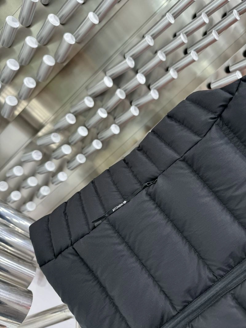 Moncler Down Jackets OdorResistant 145229