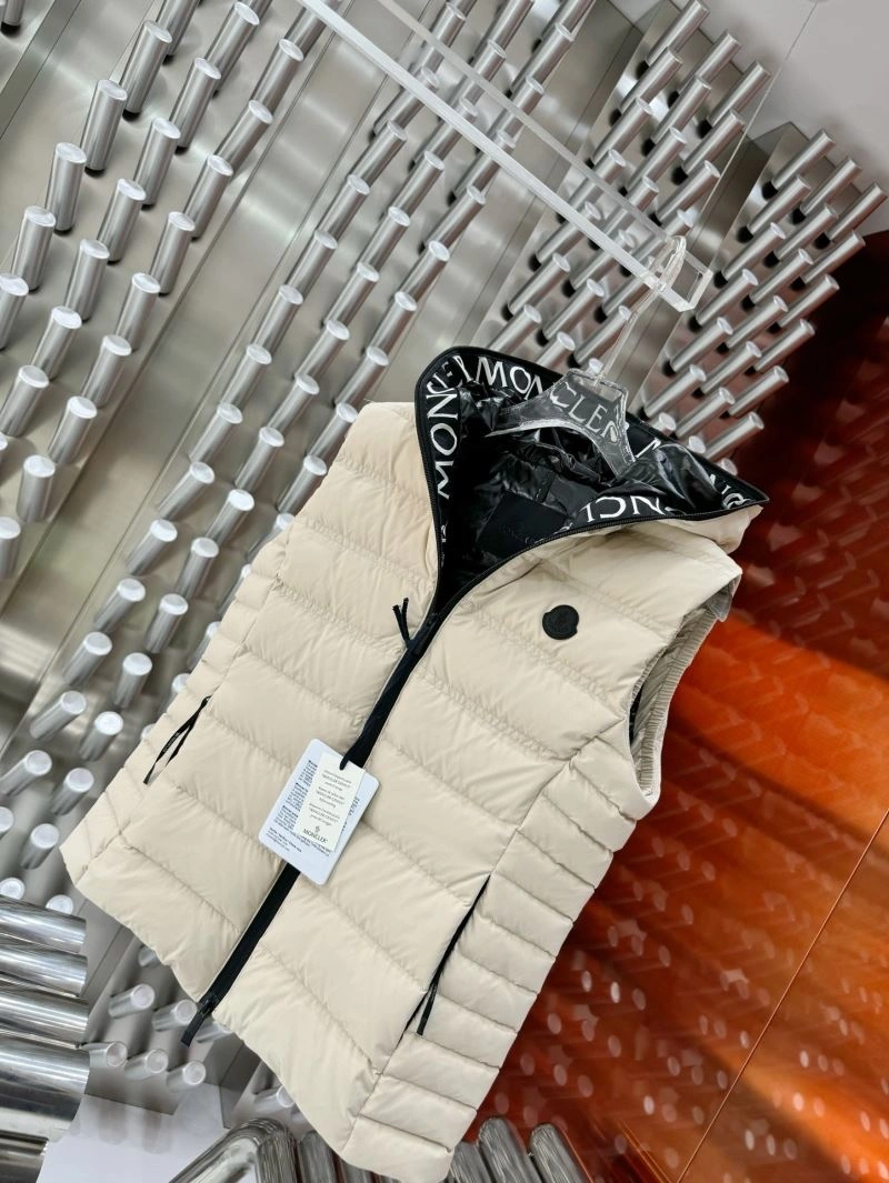 Moncler Down Jackets Stretchable 145250