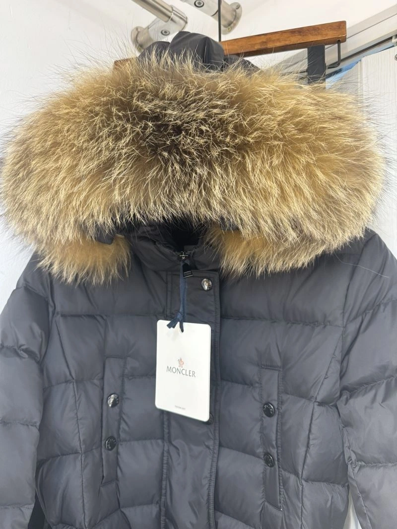 ComfortFit Moncler Down Jackets 145232