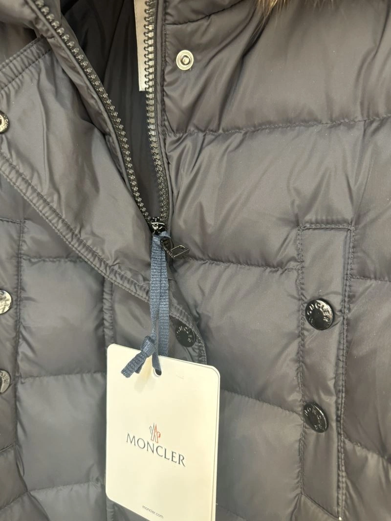 ComfortFit Moncler Down Jackets 145232