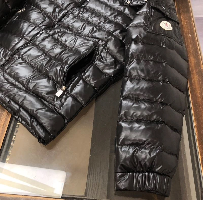 Moncler Down Jackets Timeless 145257