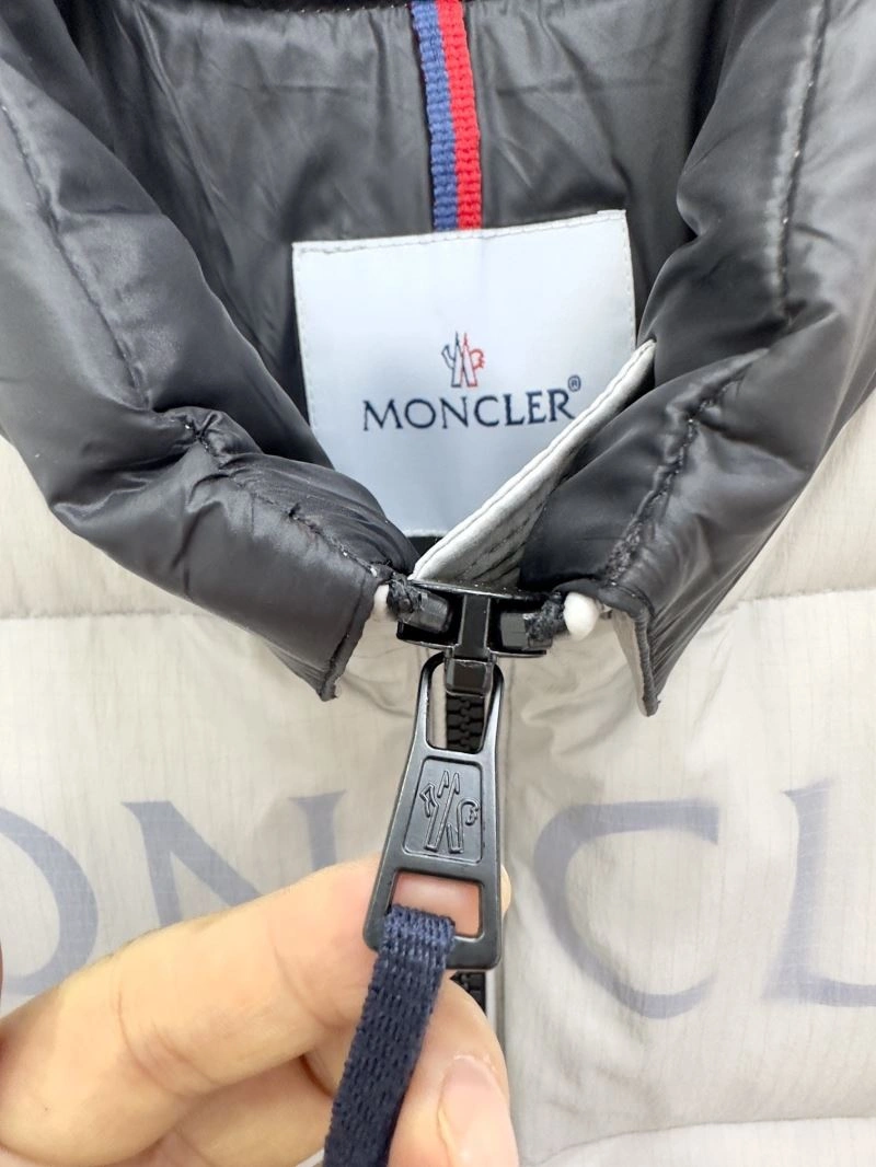 Moncler Down Jackets Effortless 145220