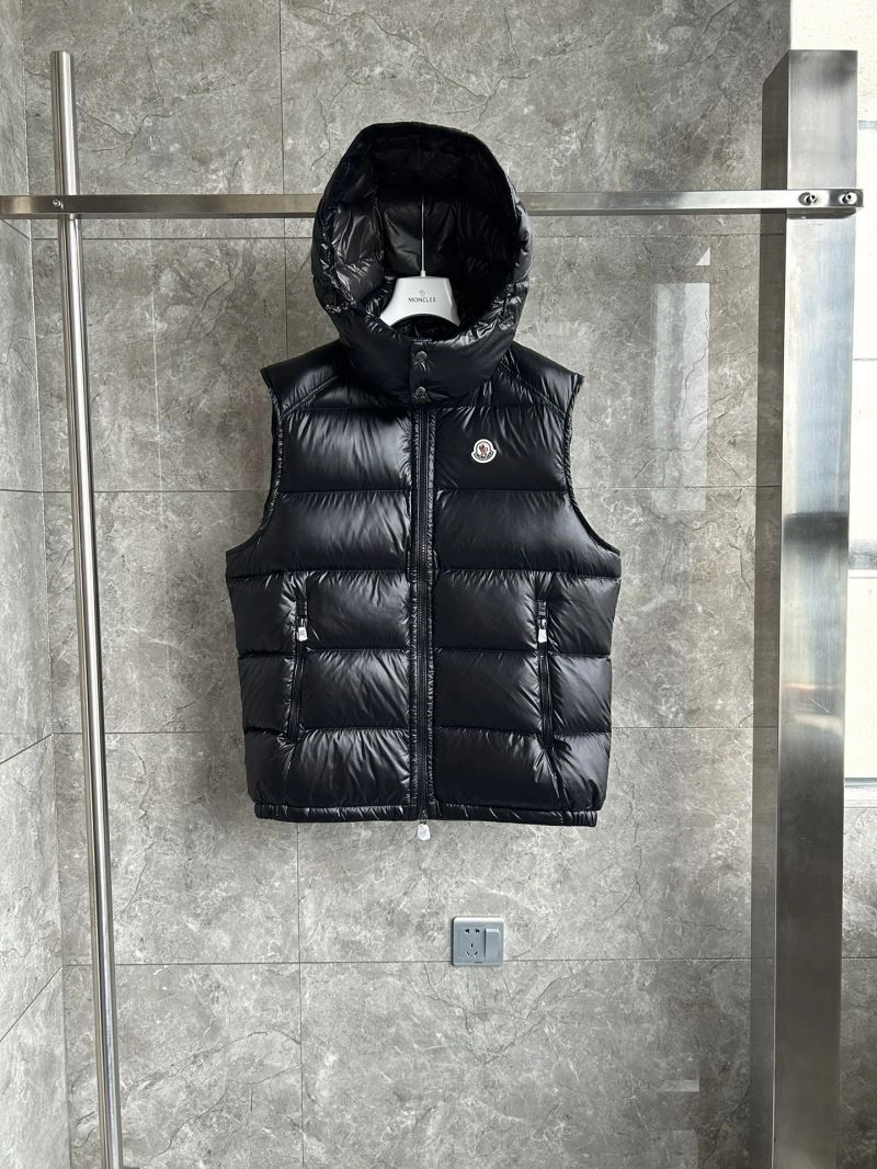 Moncler Down Jackets Sustainable 145221