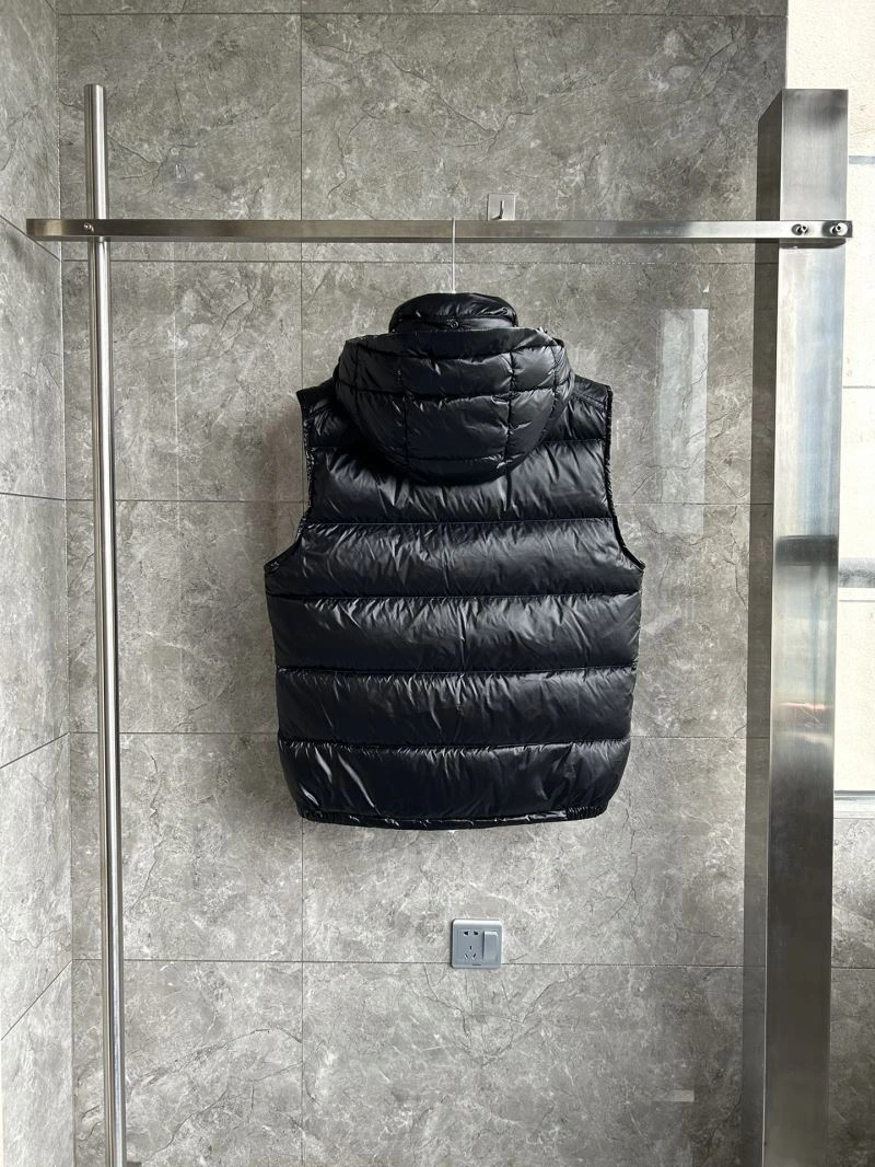 Moncler Down Jackets Sustainable 145221