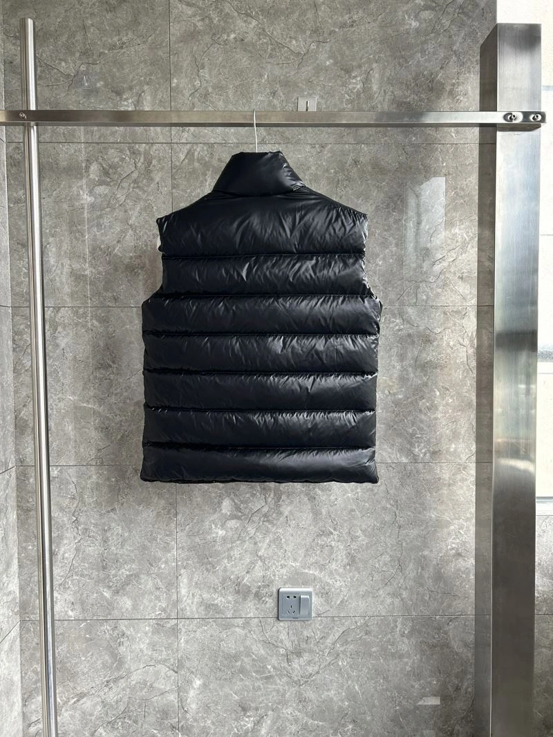 Sleek Moncler Down Jackets 145217