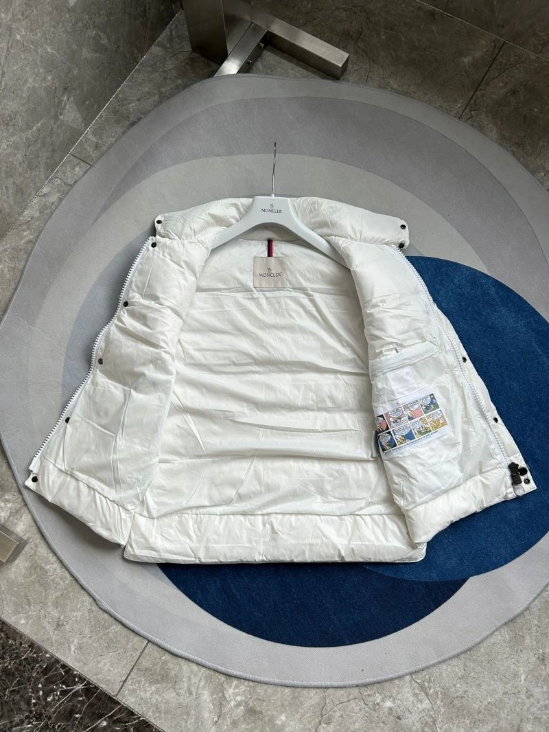 Moncler Down Jackets Breathable 145195