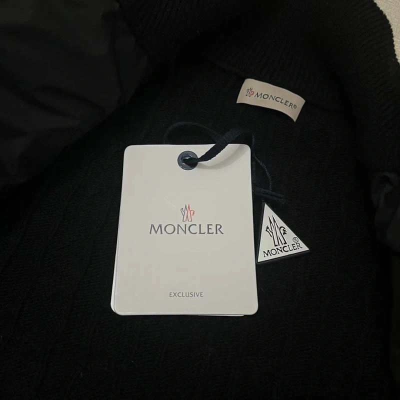 Moncler Down Jackets Neat 145209
