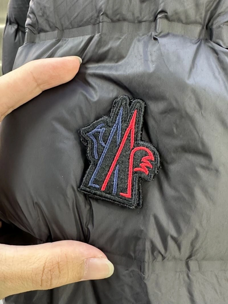 Moncler Down Jackets Casual 145192