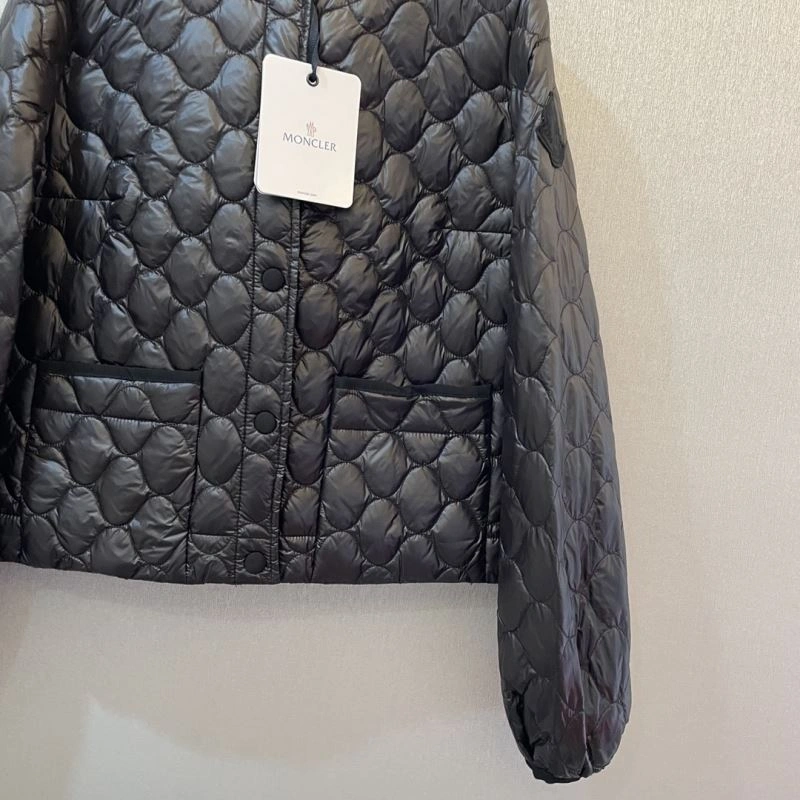 Moncler Down Jackets Comfortable 145189