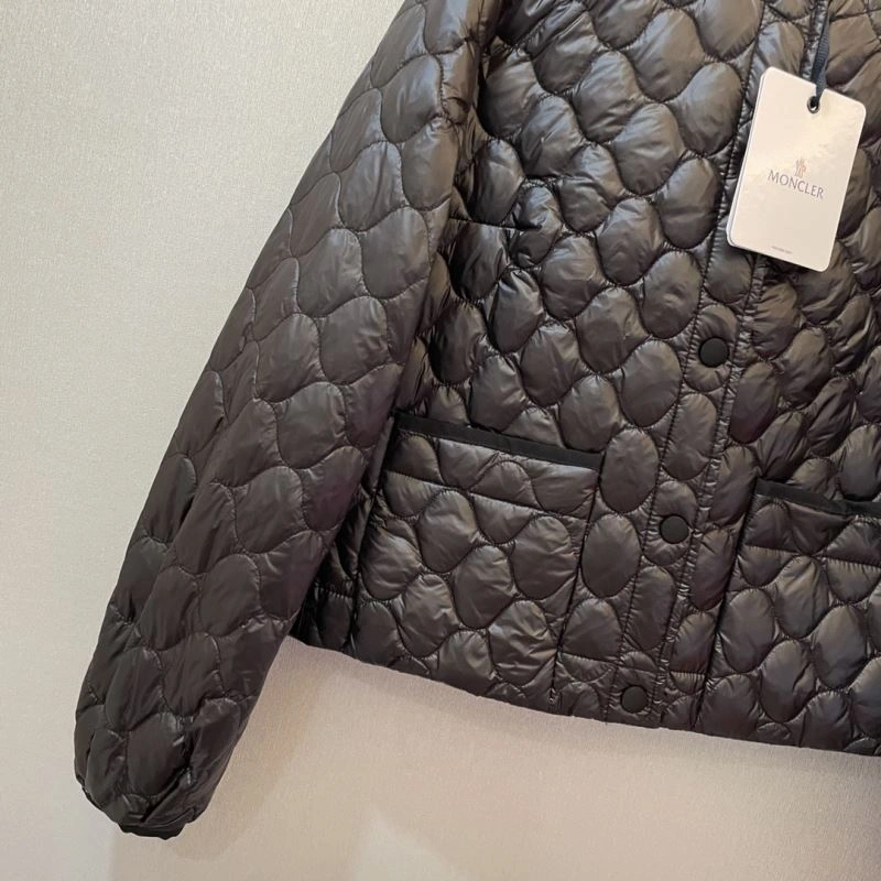Moncler Down Jackets Comfortable 145189