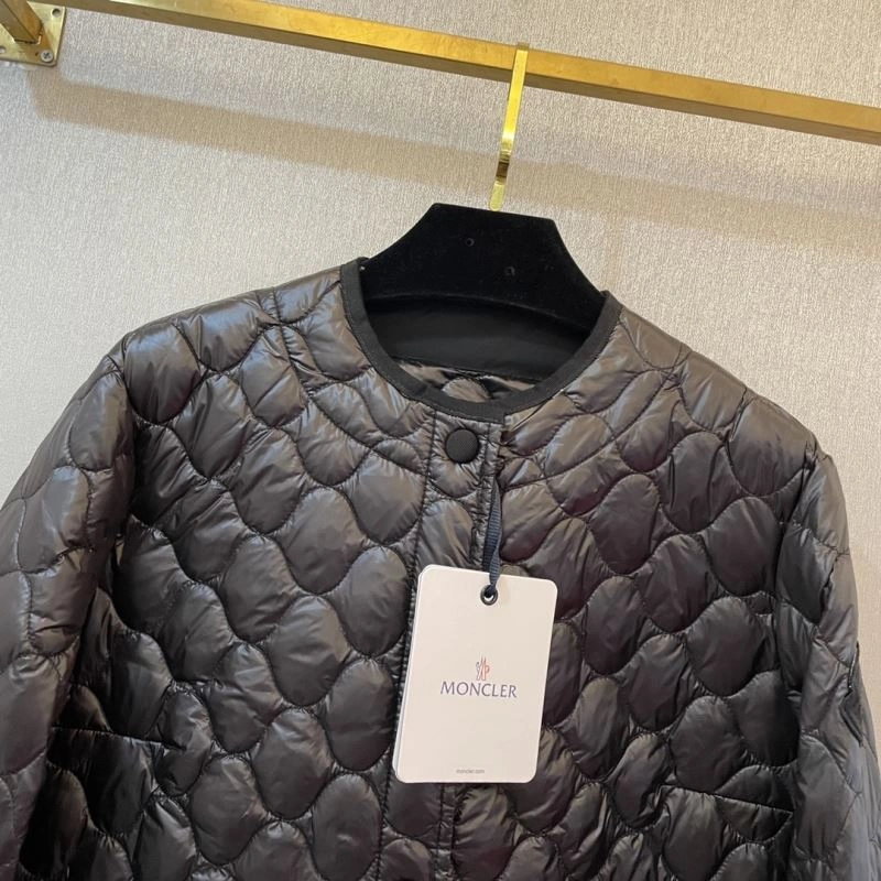 Moncler Down Jackets Comfortable 145189