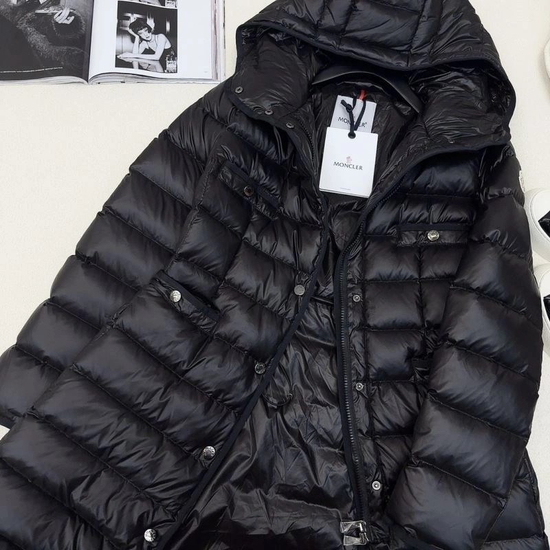 Trendsetting Moncler Down Jackets 145203