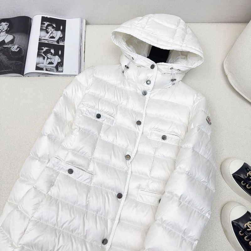 Moncler Down Jackets UrbanChic 145190
