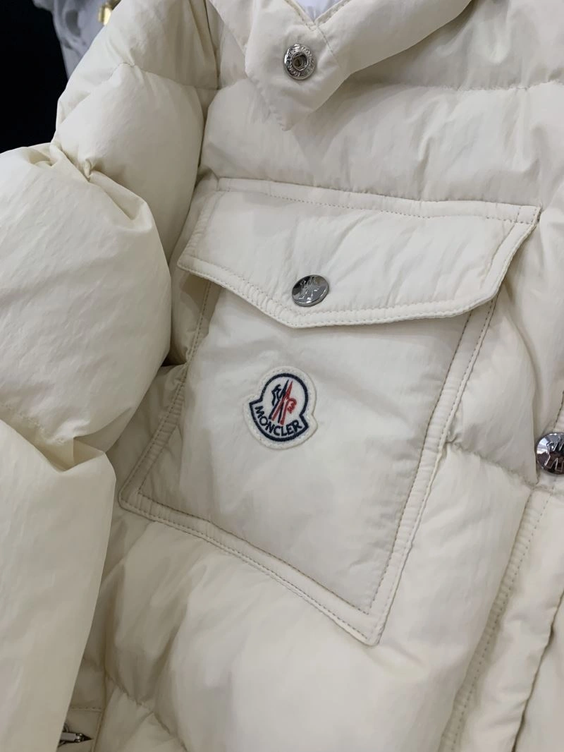 Moncler Down Jackets Durable 145187