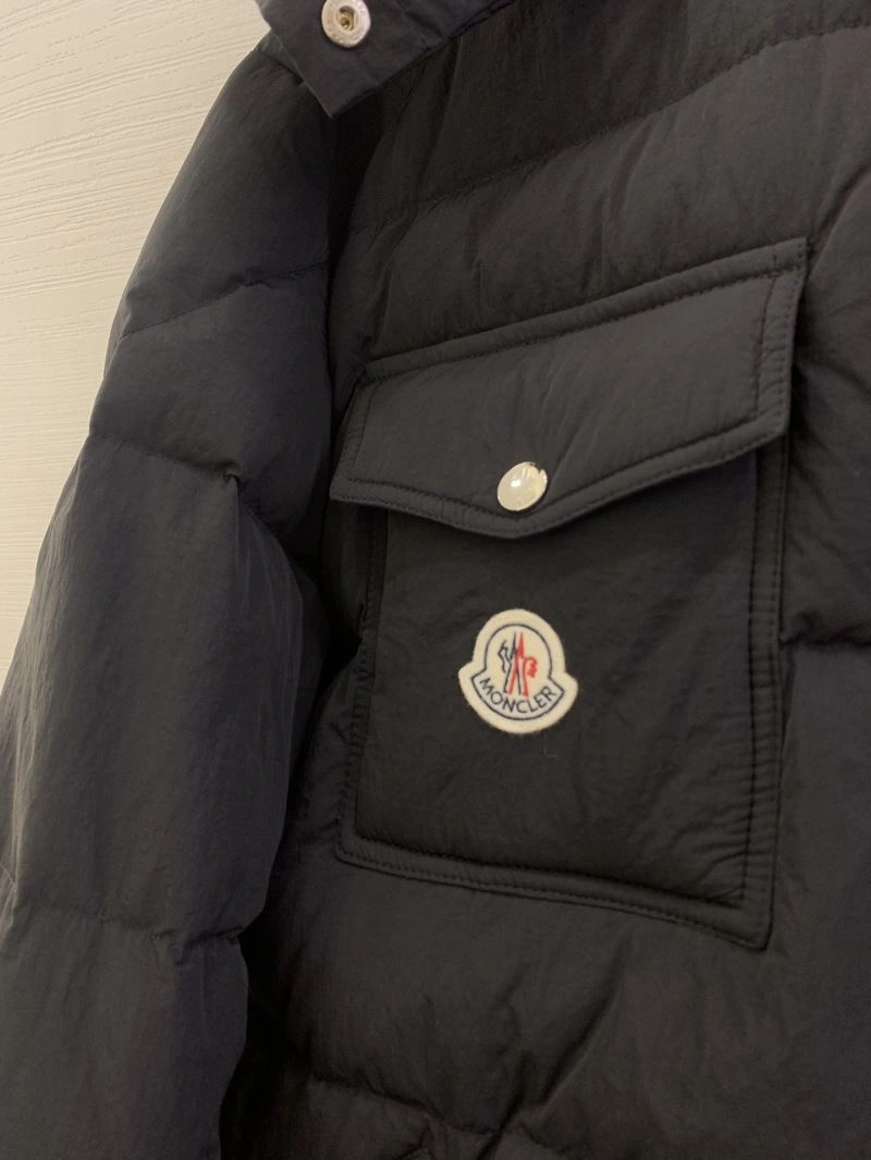 Moncler Down Jackets EasyMatch 145216