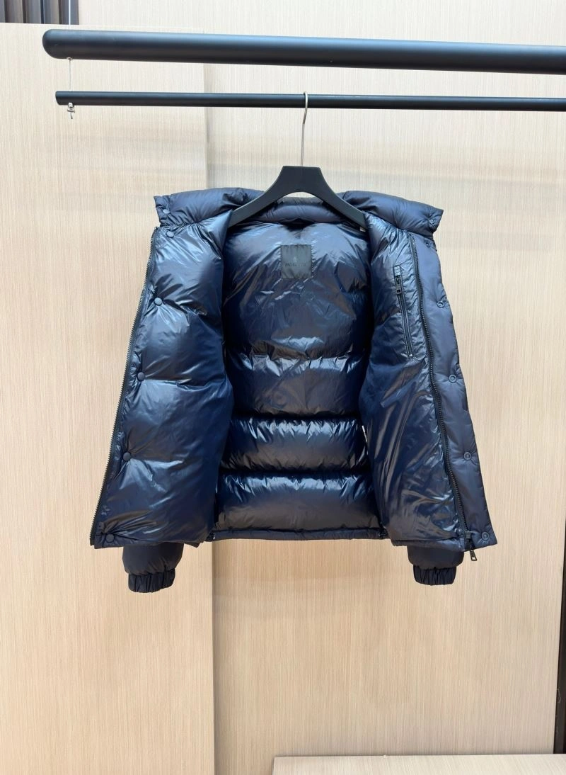 Moncler Down Jackets Versatile 145207