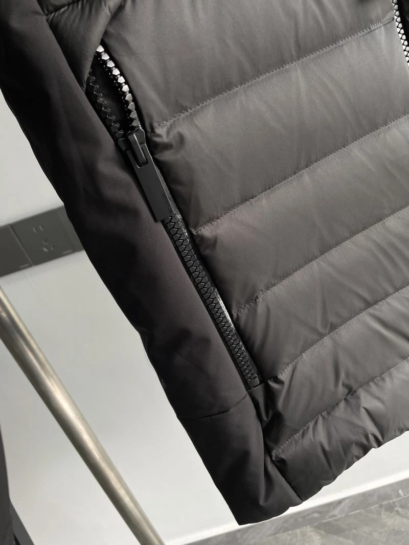 Moncler Down Jackets SportInspired 145181