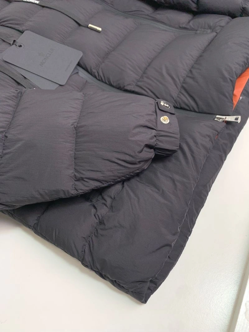 Moncler Down Jackets Efficient 145178