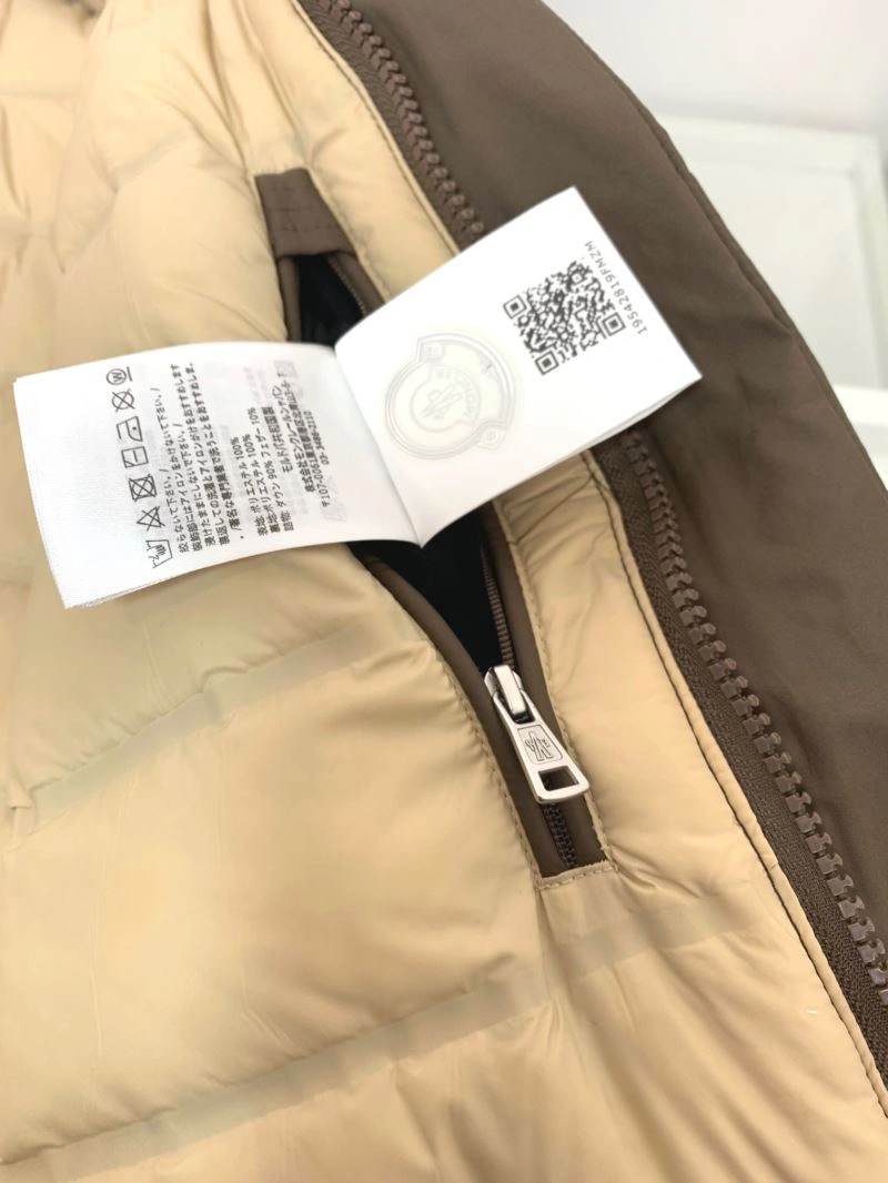 Moncler Down Jackets Colorful 145177