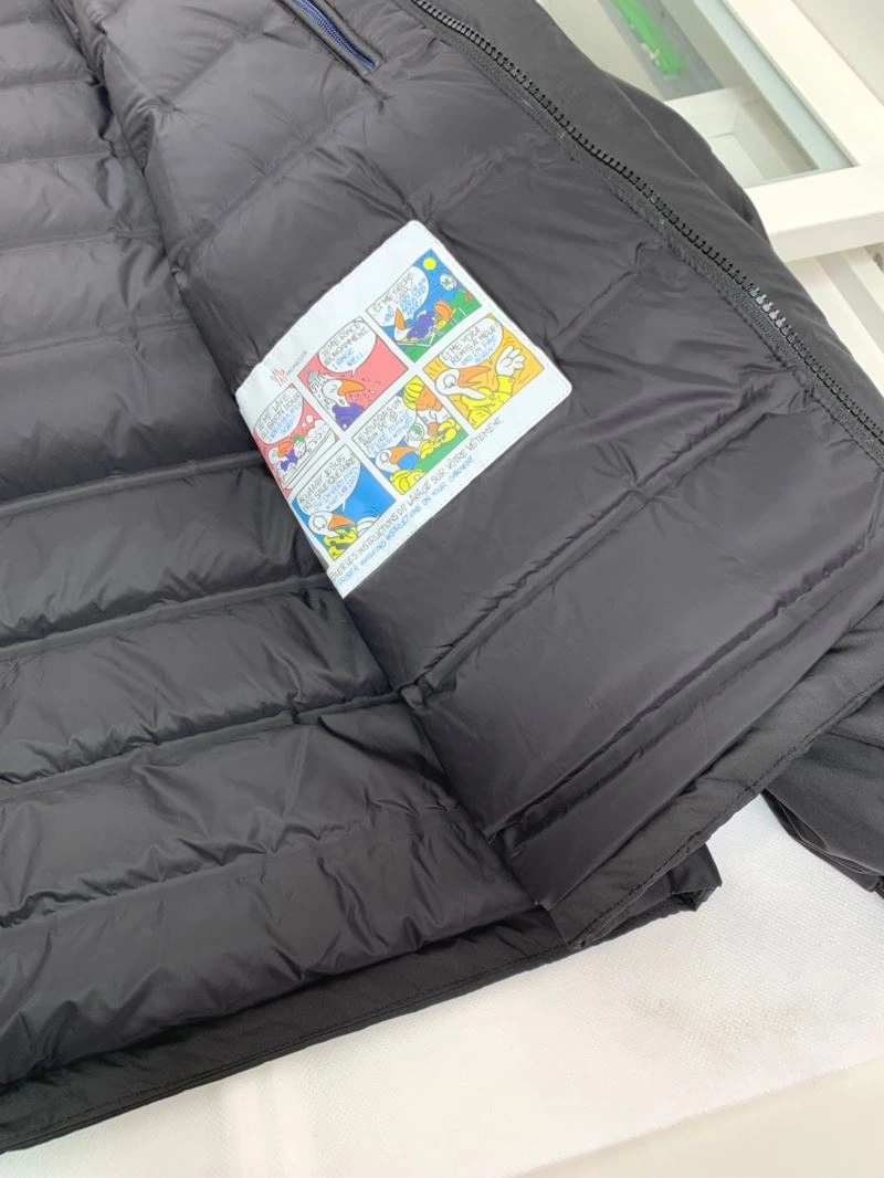 Premium Moncler Down Jackets 145176