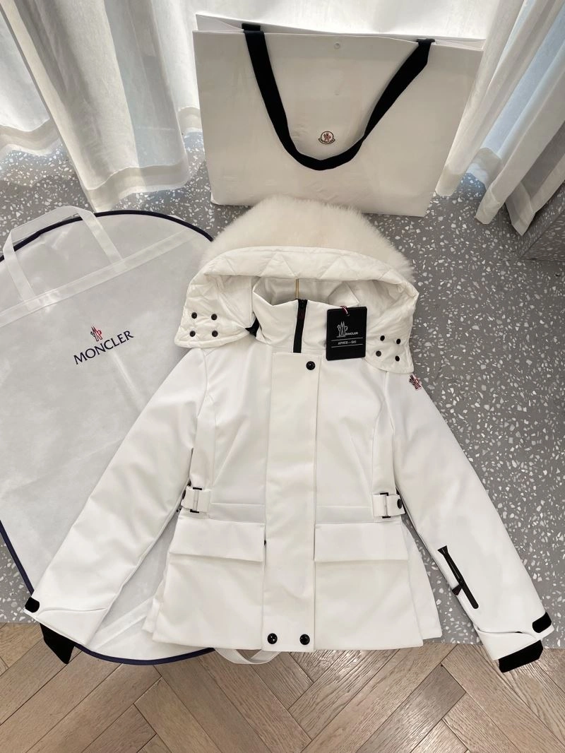 Moncler Down Jackets UrbanChic 145159