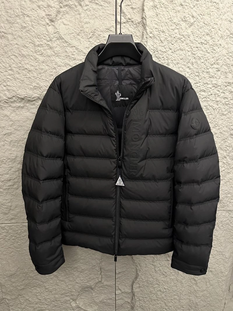Moncler Down Jackets Tailored 145169