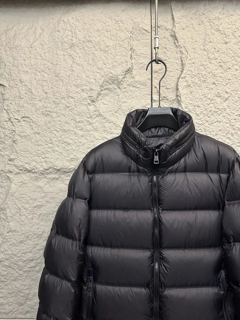 Moncler Down Jackets Resilient 145170
