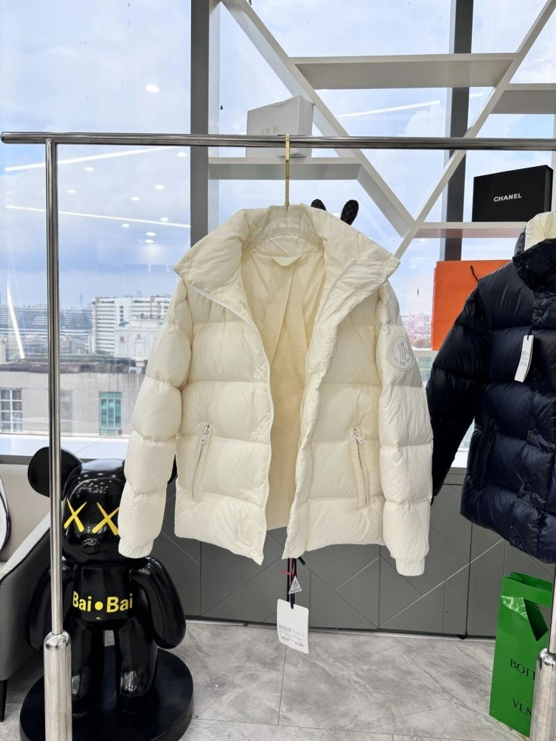 Moncler Down Jackets WeatherProof 145157