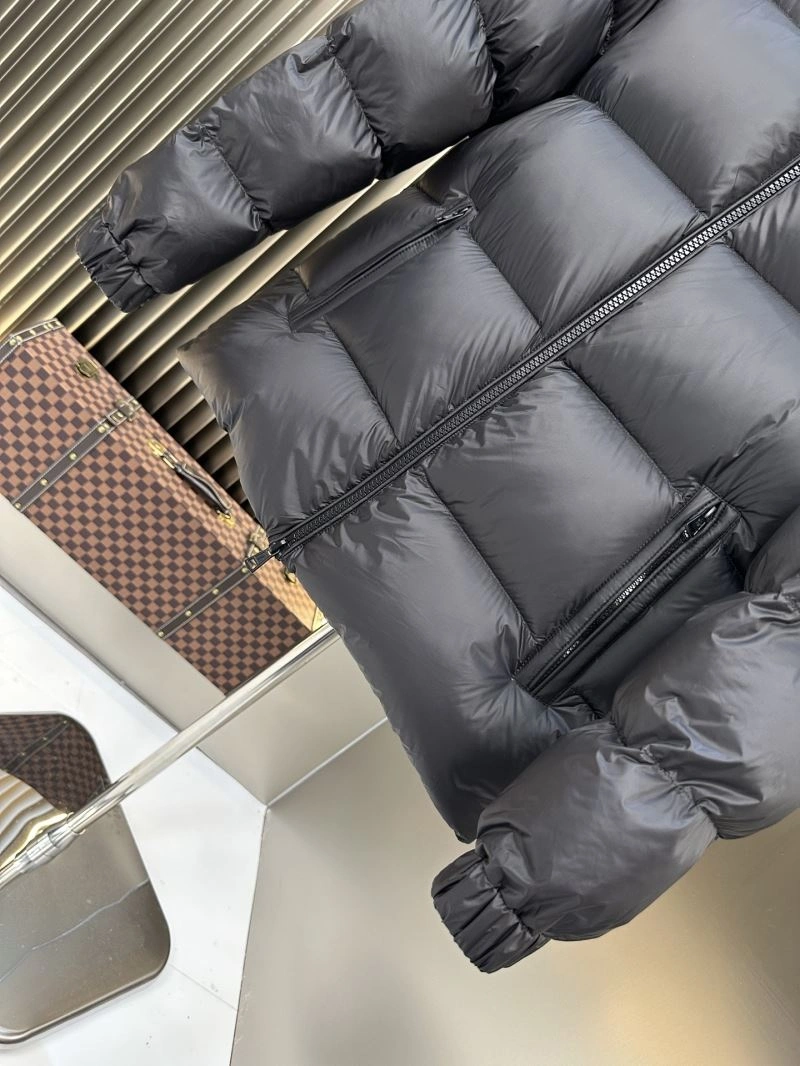 Moncler Down Jackets Functional 145156