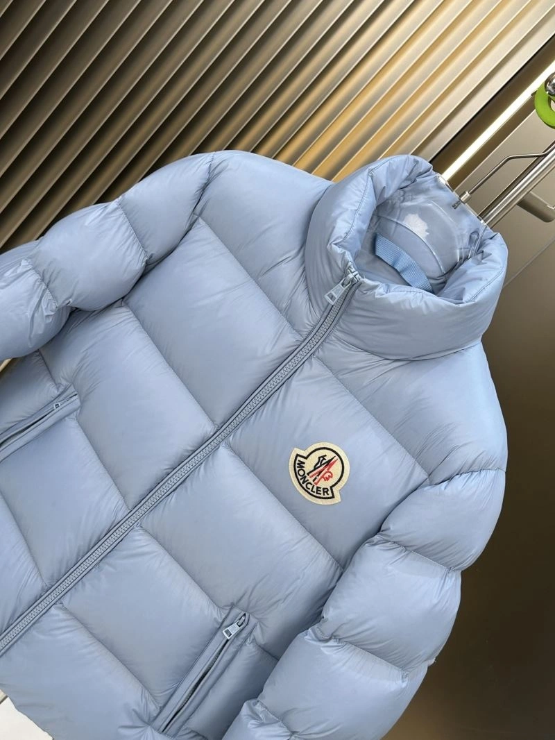 Moncler Down Jackets Vibrant 145147