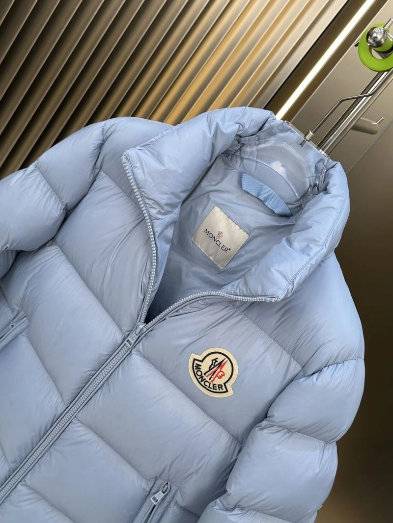 Moncler Down Jackets Vibrant 145147