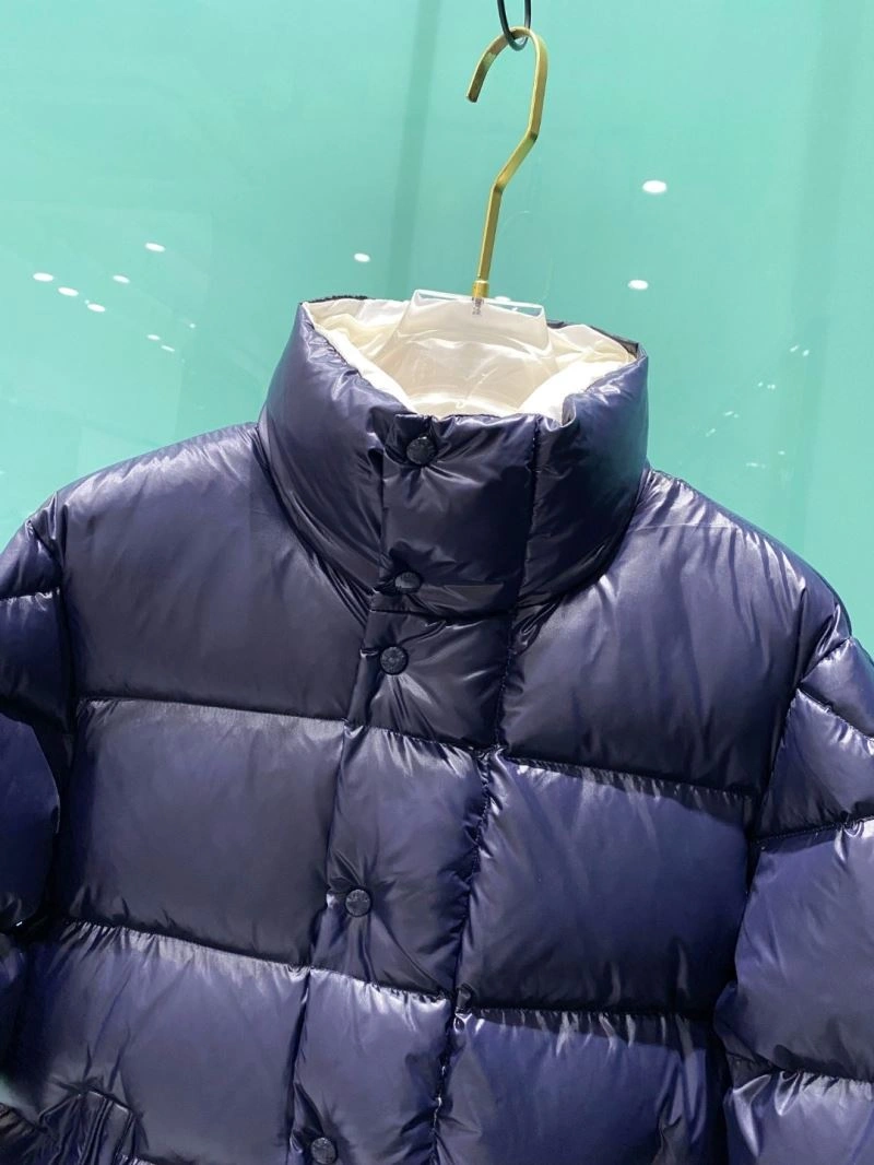 Snug Moncler Down Jackets 145167