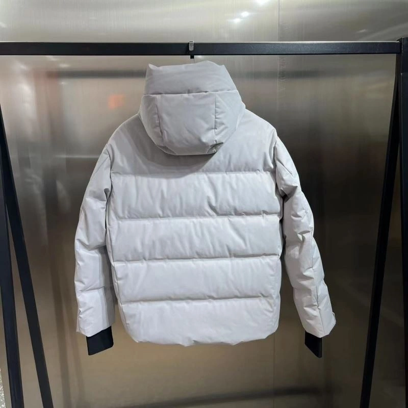 SmoothTexture Moncler Down Jackets 145140