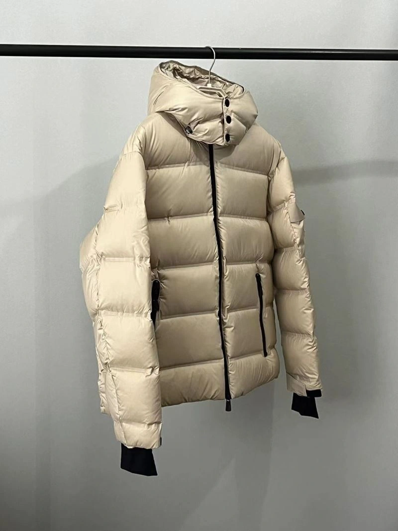 Moncler Down Jackets TimelessDesign 145138