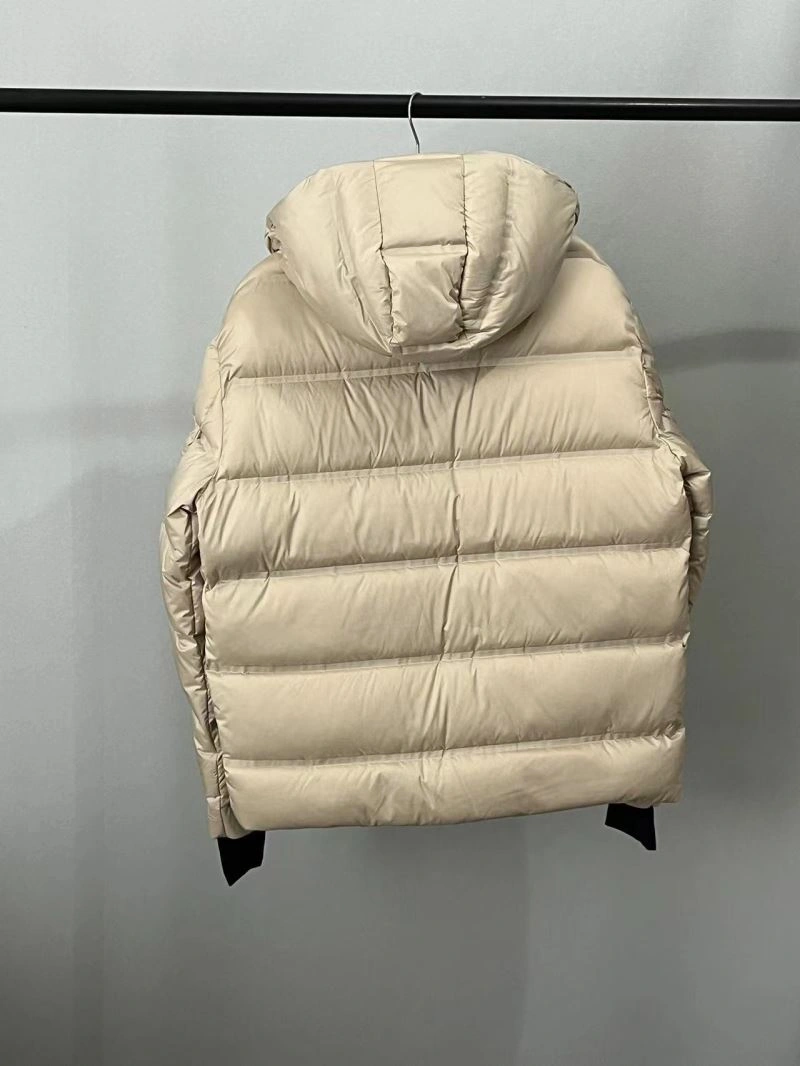 Moncler Down Jackets TimelessDesign 145138
