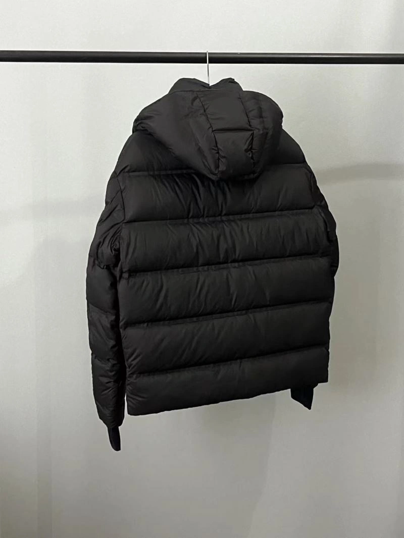 Chic Moncler Down Jackets 145136