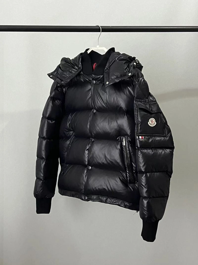 Modern Moncler Down Jackets 145135