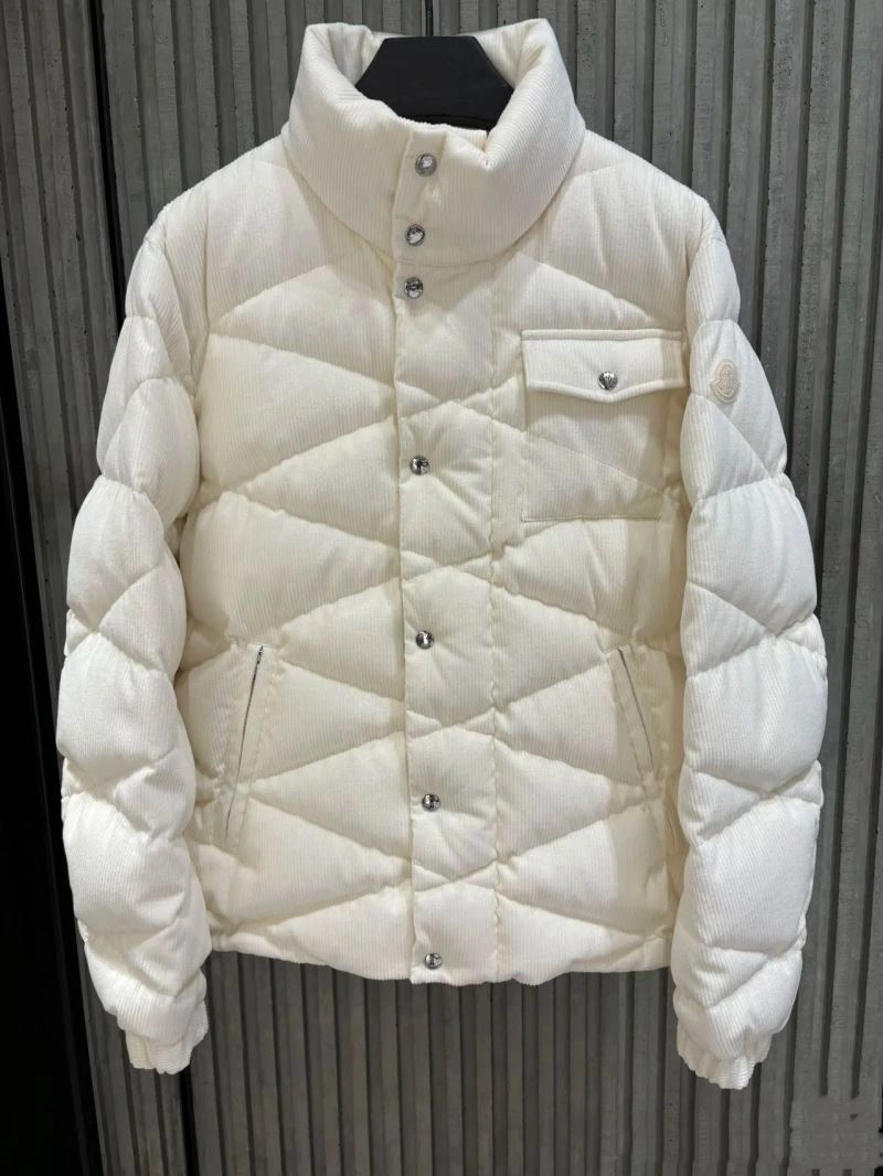UrbanChic Moncler Down Jackets 145132