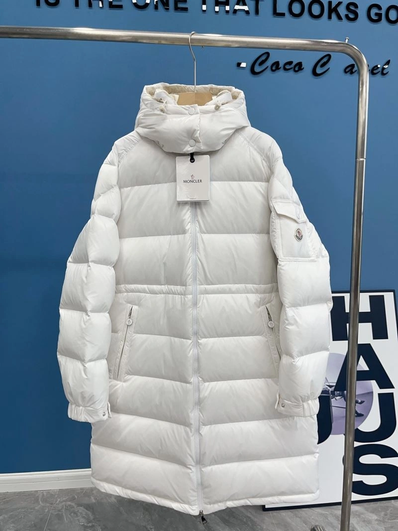 Moncler Down Jackets Durable 145130