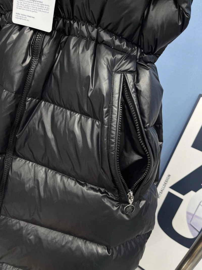 Cozy Moncler Down Jackets 145128