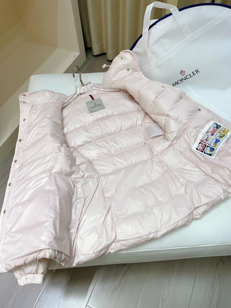 SmoothTexture Moncler Down Jackets 145126