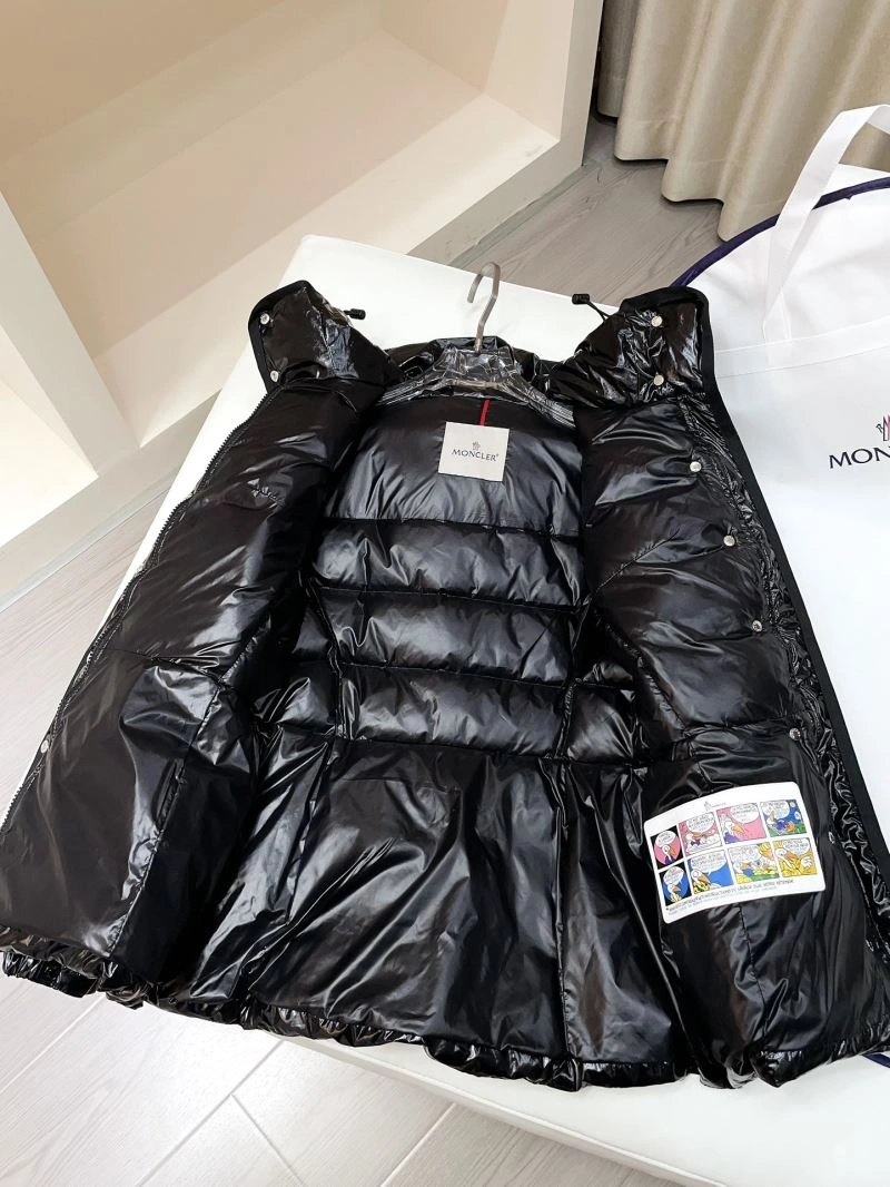 Unisex Moncler Down Jackets 145124